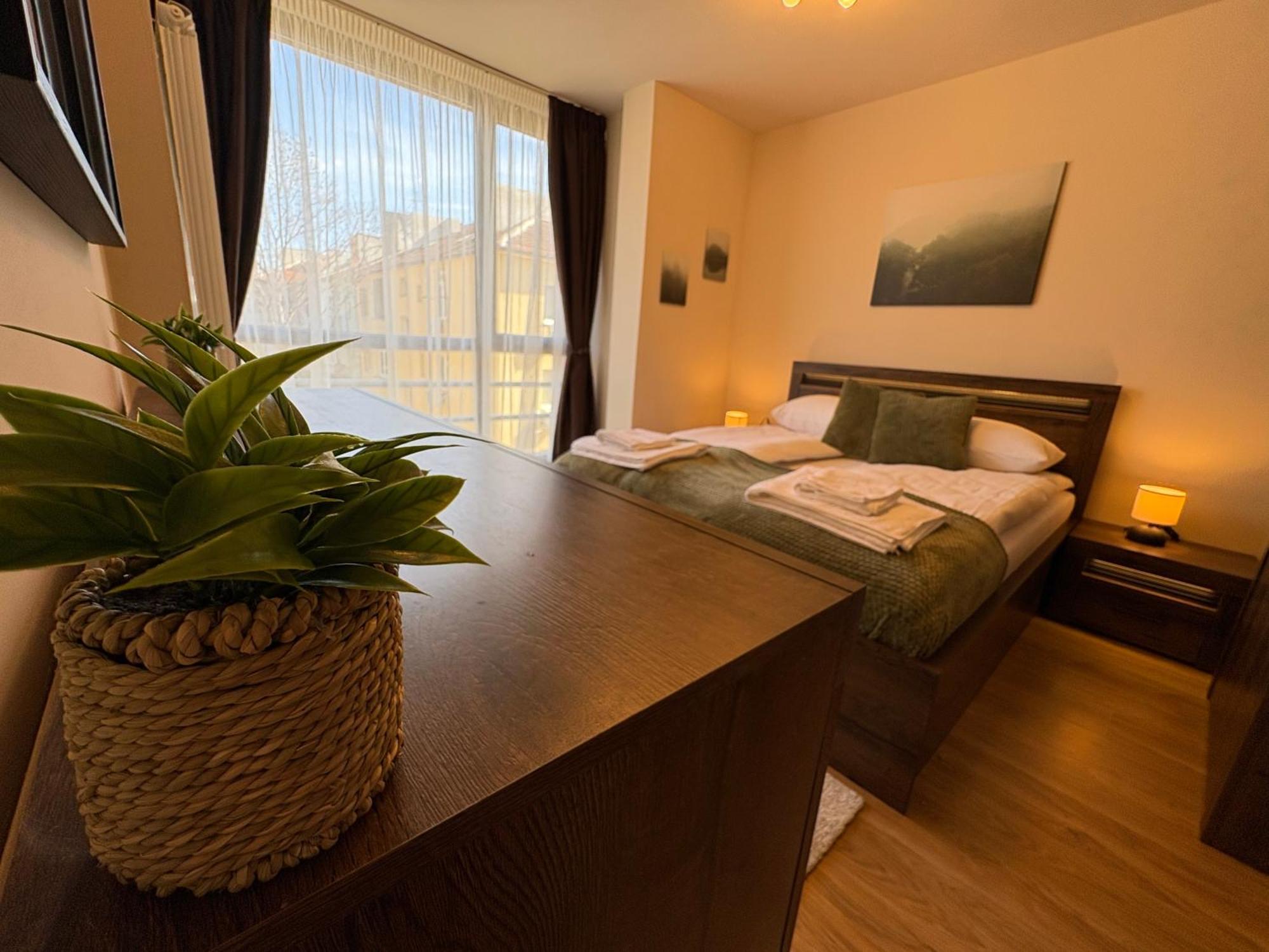 Apart-tundzha Apartemen