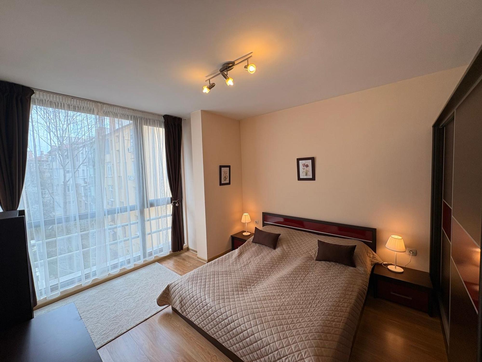 Apart-tundzha Apartemen