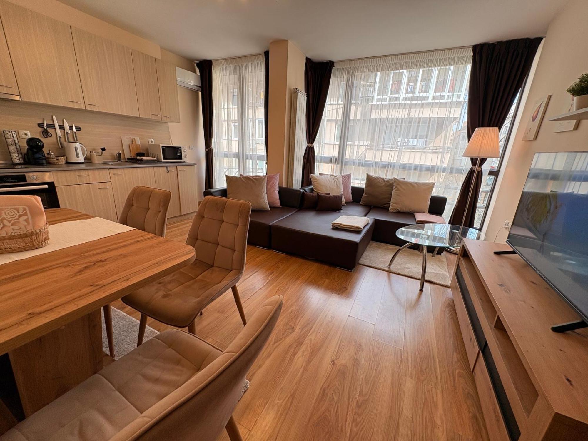 Apart-tundzha Apartemen
